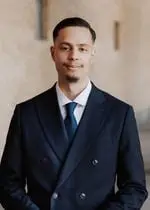 Porträtt av Adam Kadiri