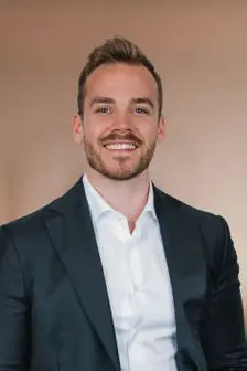 Porträtt av Adam Lock