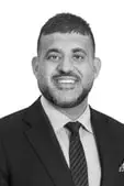 Porträtt av Pedram Ghorbani