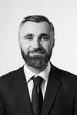 Porträtt av Aleksandar Sorgic