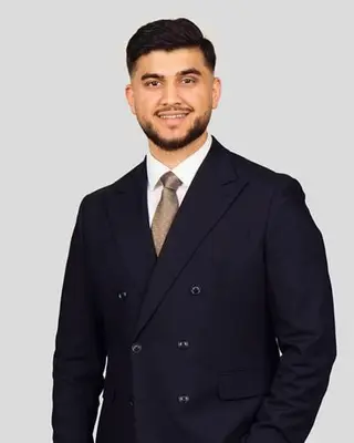 Porträtt av Khybar Josefzai