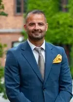 Porträtt av Arif Dodkanlou