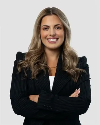 Porträtt av Lorena Sallahu