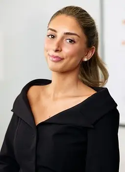 Porträtt av Sara Rhawi