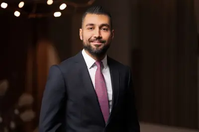Porträtt av Mithat Bircan