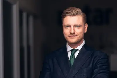 Porträtt av David Hugoh