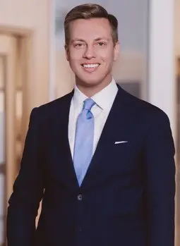 Porträtt av Alexander Elliot