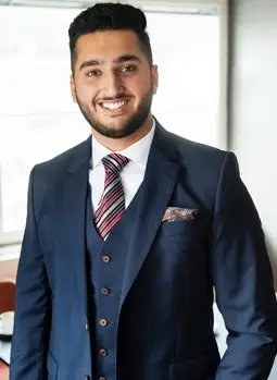 Porträtt av Josef Khan