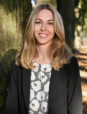 Porträtt av Emma Vähäkuopus